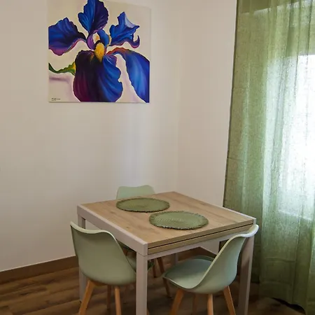 Apartmán Iris House *