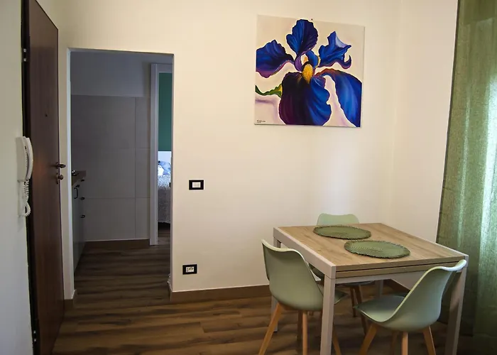 Apartament Iris House *